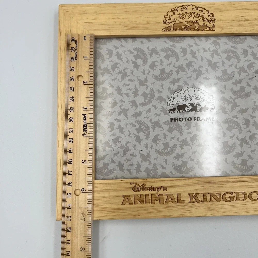 Vintage Walt Disney World Animal Kingdom 7.5